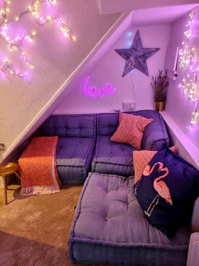 Quirky Seaside Family Cottage Walk To The Waves! Brighton Exterior foto
